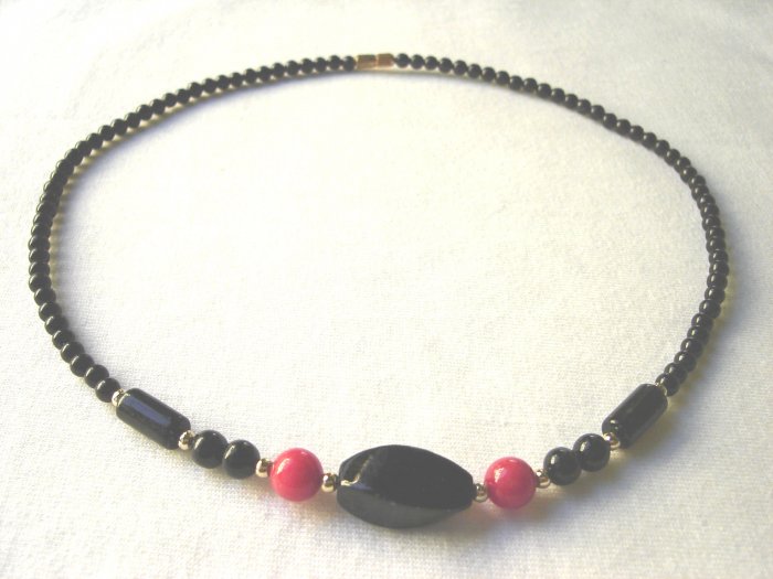 NSP-6004 Black Agate and Coral Necklace
