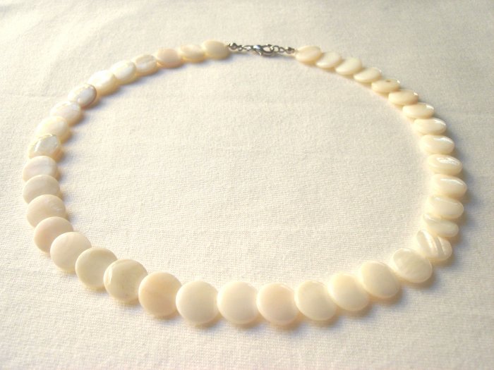 NHX-8002 Natural Shell Necklace