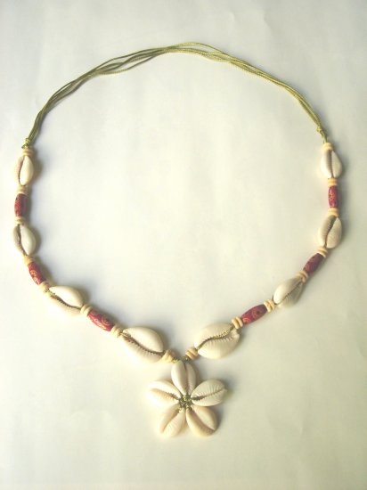 NCL-8005 Natural Shell And Wood Beads Necklace