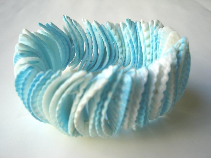 BCQ-9004 Natural Shell Bracelet