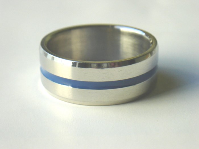 Free shipping--Stainless Steel One Row Band Ring