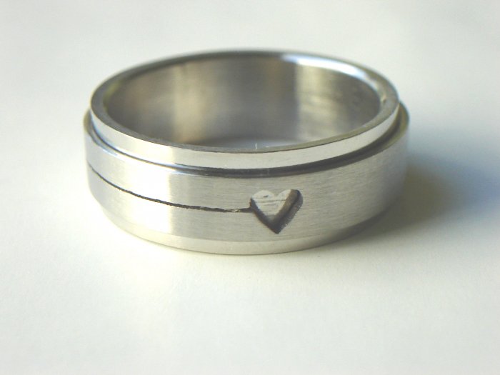 RHD-8024 Stainless Steel Laser Cut Spin Ring