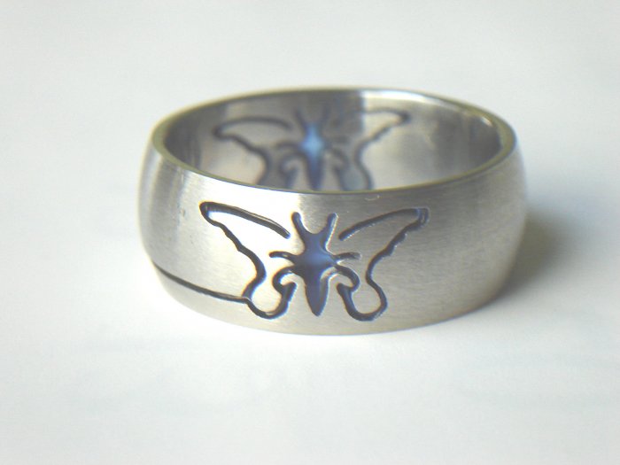 Free shipping--Stainless Steel Laser Cut And Tattoo Ring
