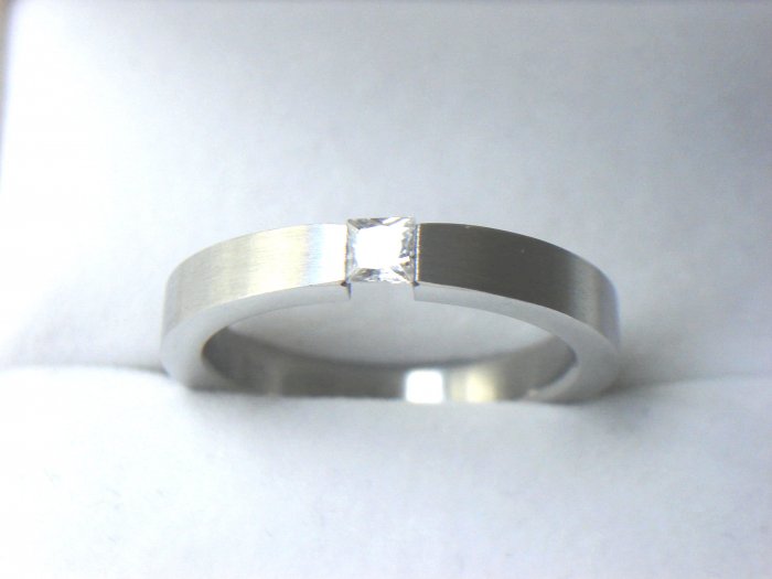 Free shipping--Stainless Steel CZ Band Ring.