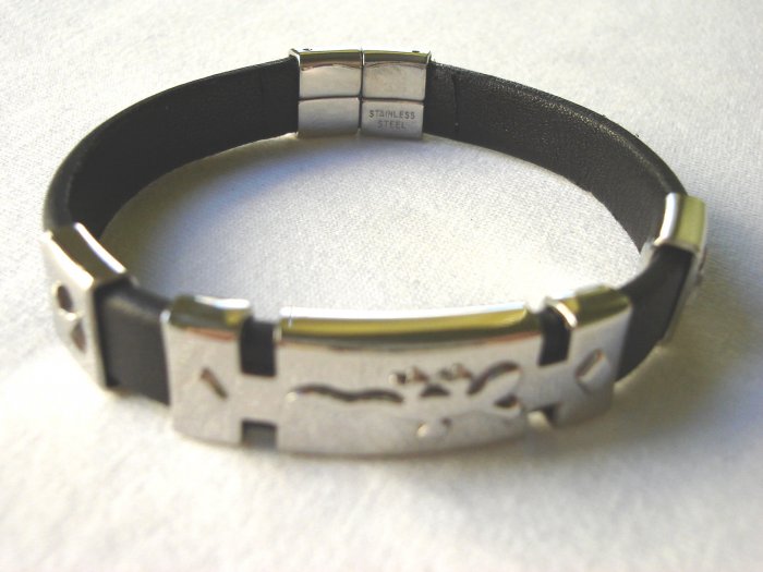 BHY-6015 Stainless Steel & Genuine Leather Bracelet