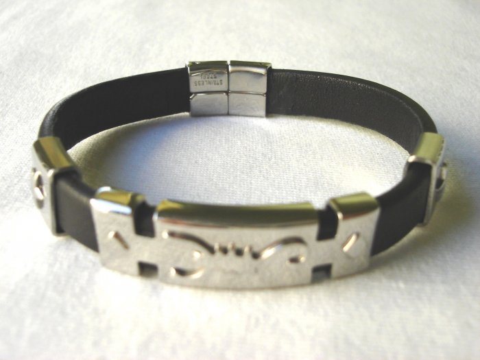BHY-6013 Stainless Steel & Genuine Leather Bracelet