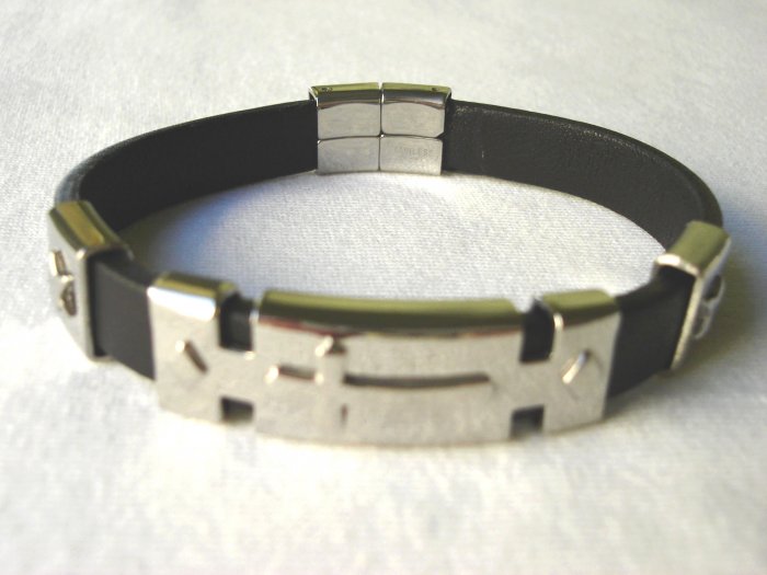 BHY-6014 Stainless Steel & Genuine Leather Bracelet