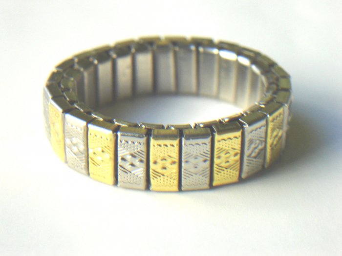 RHY-6004 Steel And Goldtone 2-Tone Stretch Ring