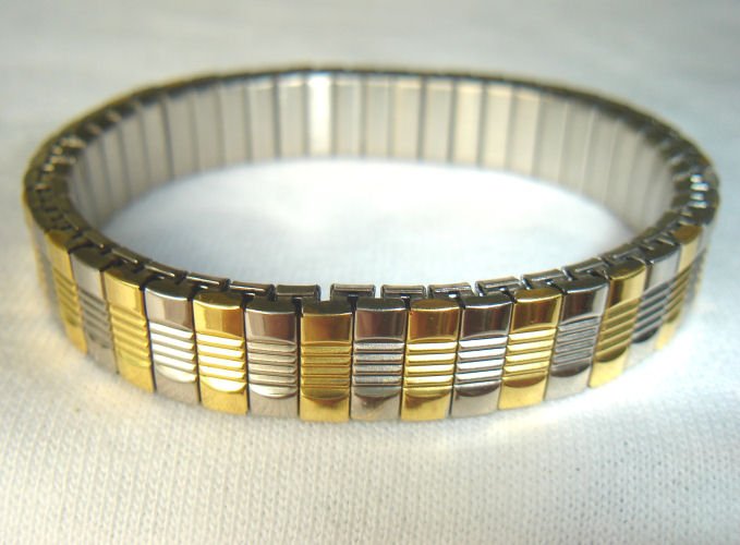 Free shipping--4pcs/Lot Stainless Steel And Goldtone 2-Tone Stretch Bracelet
