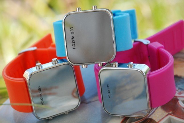 Free shipping---Mirrored Surface LED Watch
