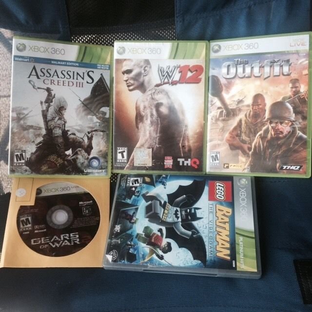 XBox 360 5 Games WWE 12 Lego Batman Assassin Creed III The outfit Gears Of War 2