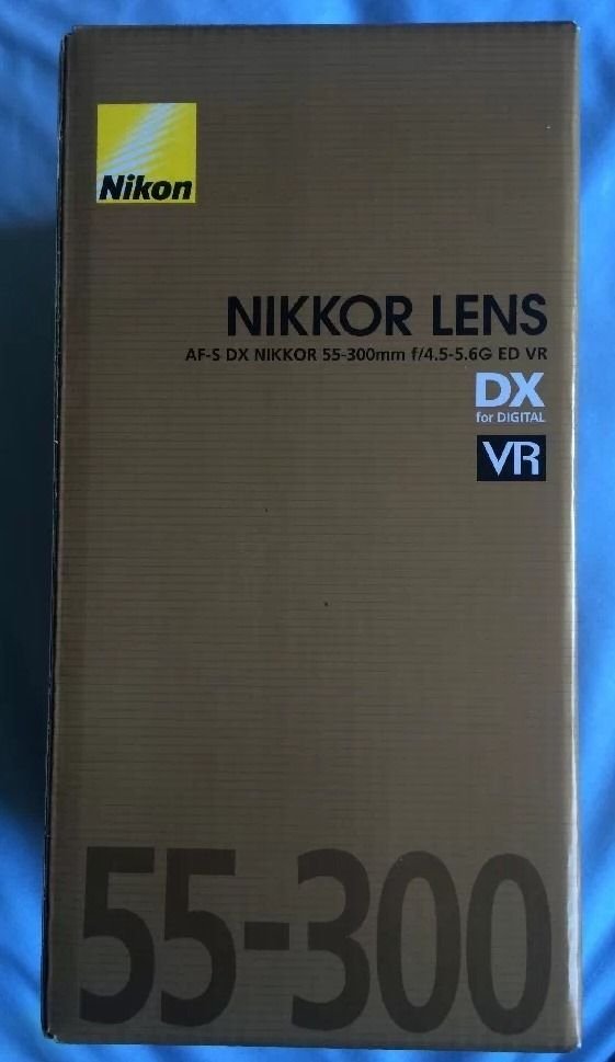 Nikon AF-S DX NIKKOR 55-300mm f/4.5-5.6G ED VR Telephoto Zoom Lens Brand New