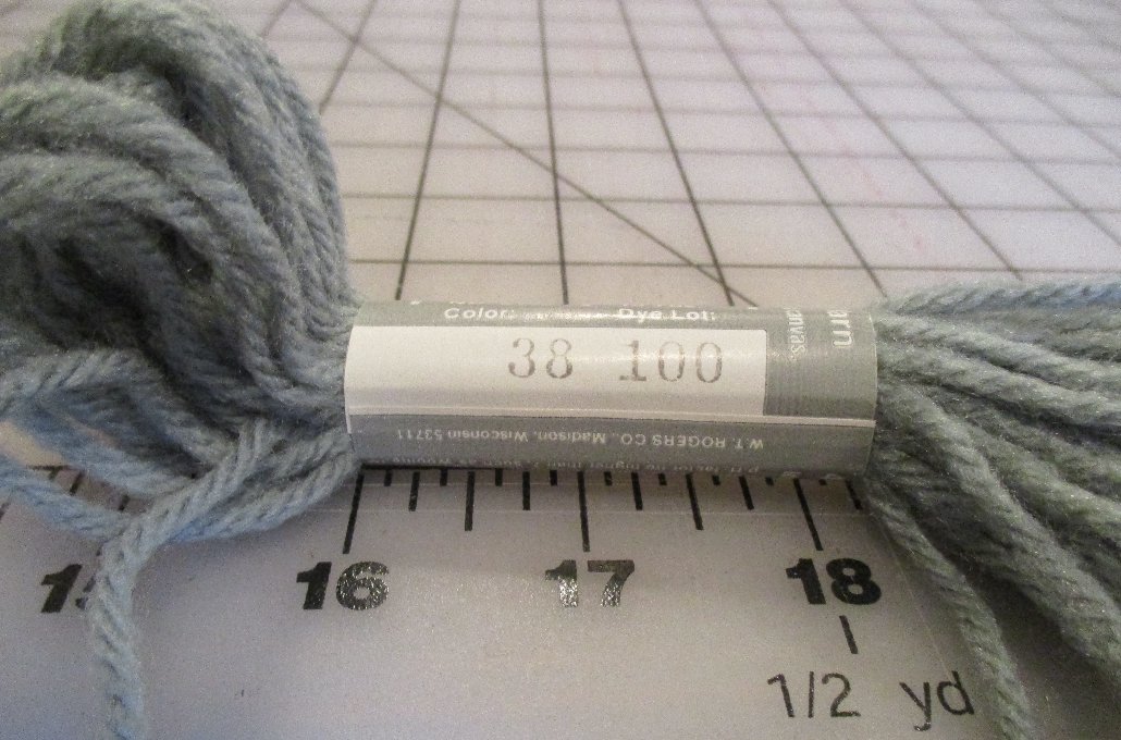 Pearl-Loft 4-Ply Spun Acrylic Yarn 10 Yards Gray Grey #38 Lot 100 Needlepoint Plastic Canvas