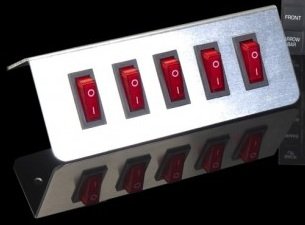 Quint Button Switch Plate
