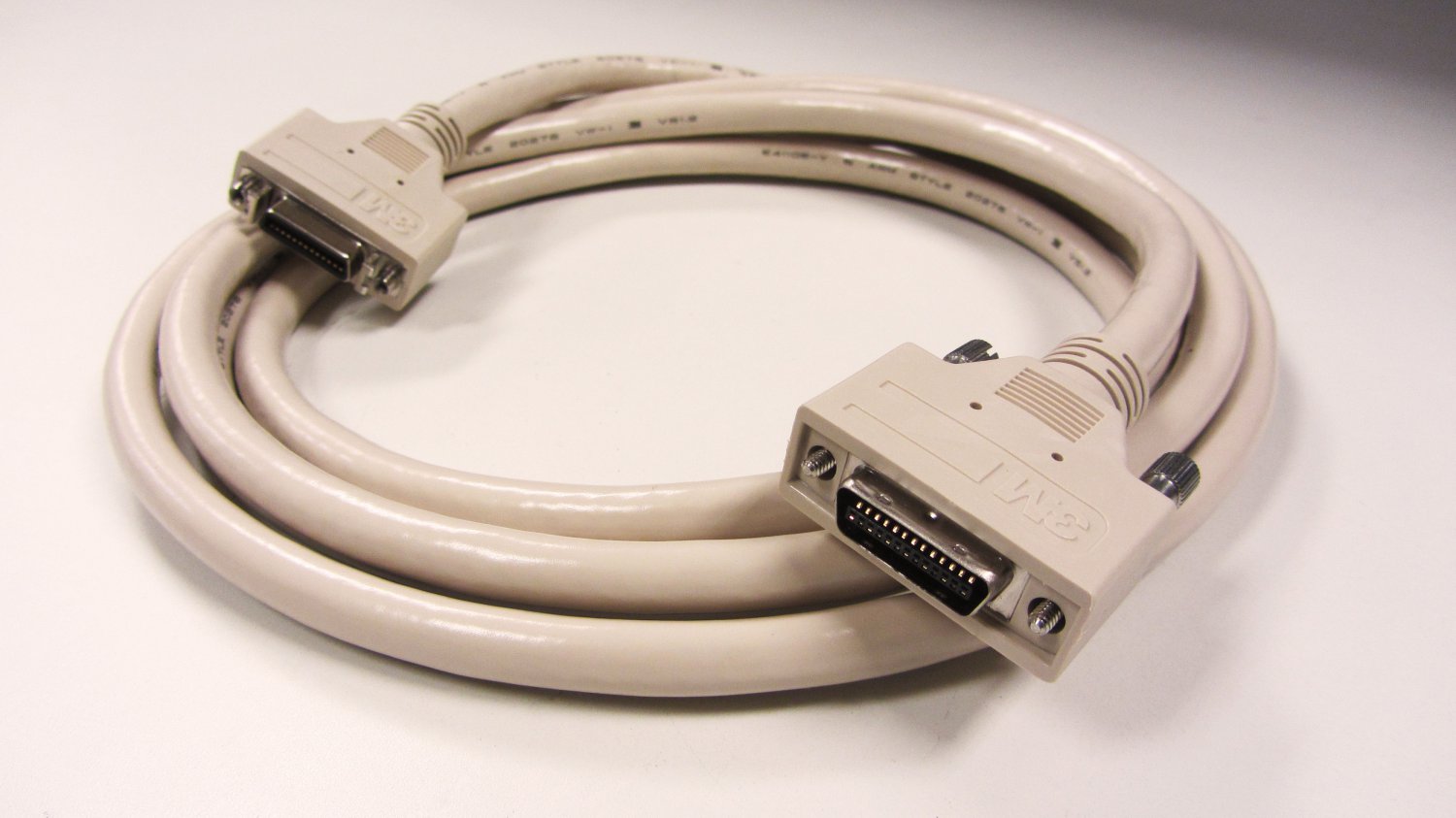 3M Mini Delta Ribbon (MDR) 26 Male to Female 1W226-TZLB-250-0LC Cable, 2.5 Meters