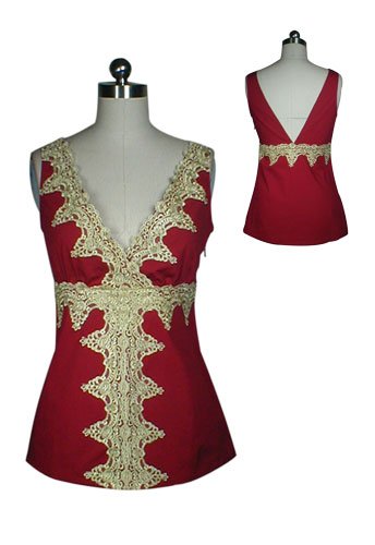 NWOT STUNNING VINTAGE LACE V-NECK TOP SIZE SMALL