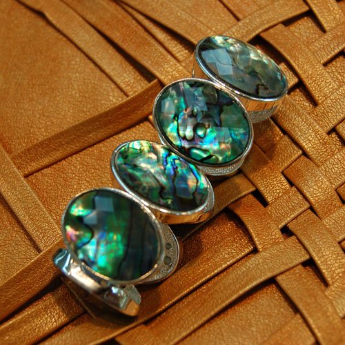 TORTOISE SHELL STRETCH BRACELET BY SCHANDRA JEWELRY