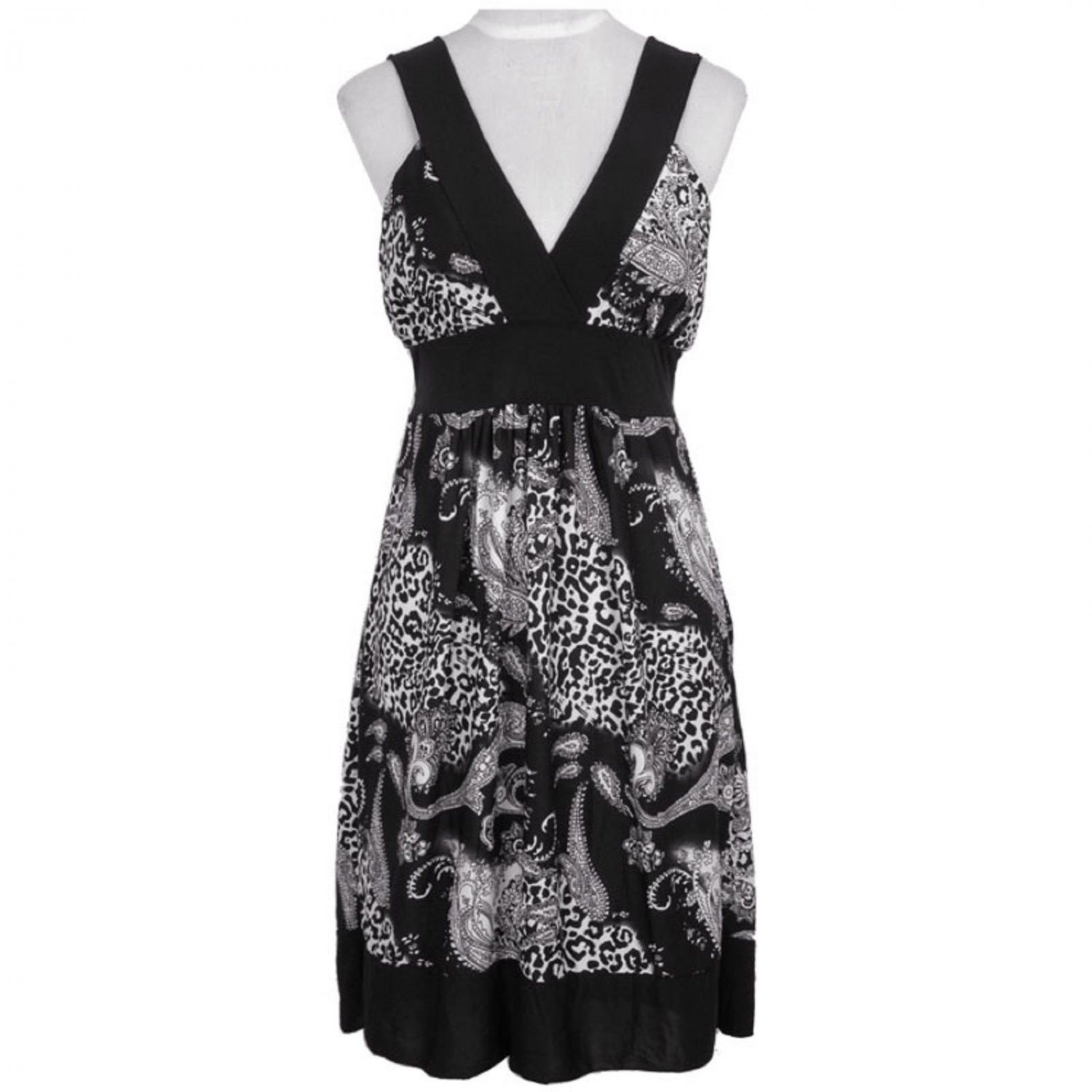 annabelle M Empire Waist Dress Black and White Paisley Leopard Print V-neck D7030