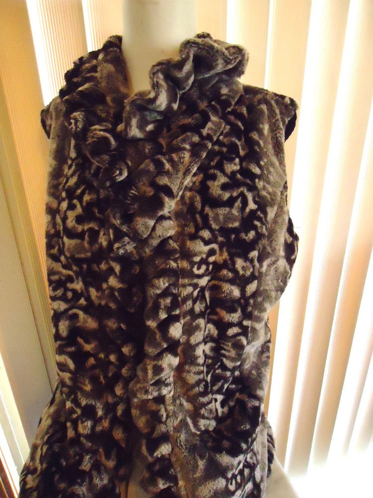 BEAUTIFUL SIZE L LINED FAUX FUR VEST WITH RUFFLES UP FRONT & NECK...GRAY & BLACK