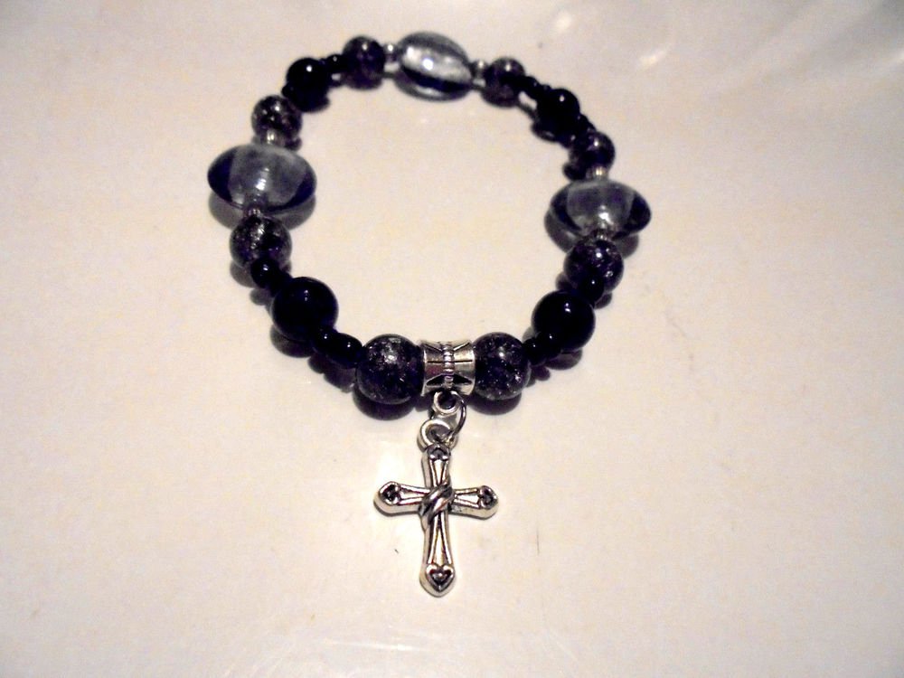 NICE EXPANDABLE LADIES/GIRLS BLUE/BLACK BEADED COMFORT CROSS BRACELET...