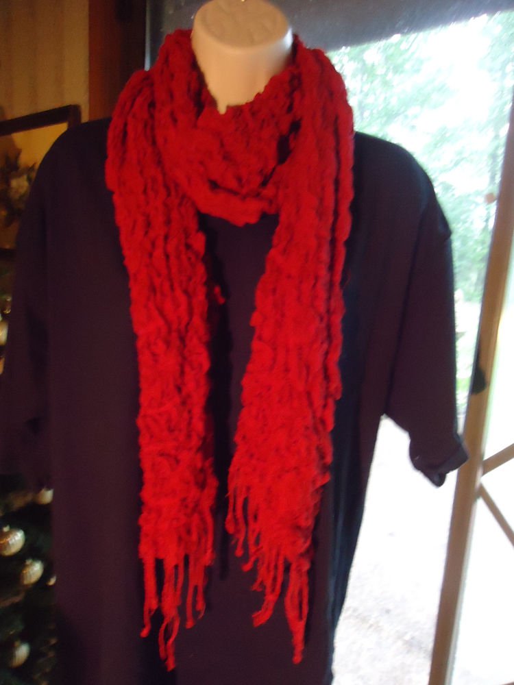 EXPANDABLE BURNT ORANGE GIRLS/LADIES LONG SCARF...NICE SIZE..WITH TASSELS
