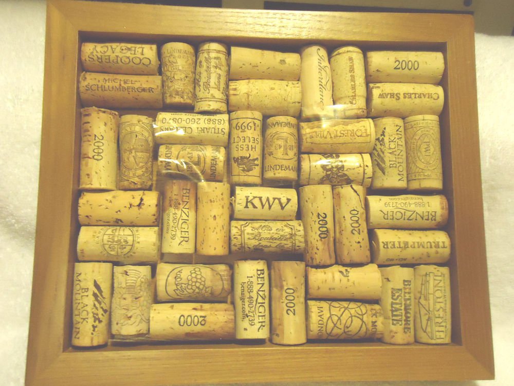 FRAMED WINE CORK WALL ART MOSAIC BOARD..GREAT DISPLAY...10 1/2" X 9"-1 1/2" DEEP