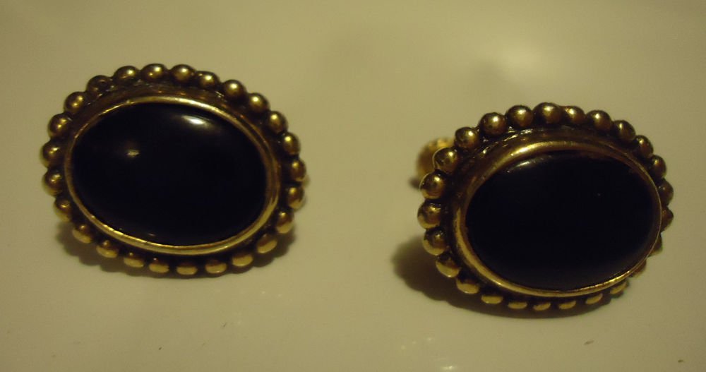 VTG SIGNED NAPIER GOLDTONE BLACK ENAMEL FOLDBACK CLIP SCREWBACK OVAL EARRINGS