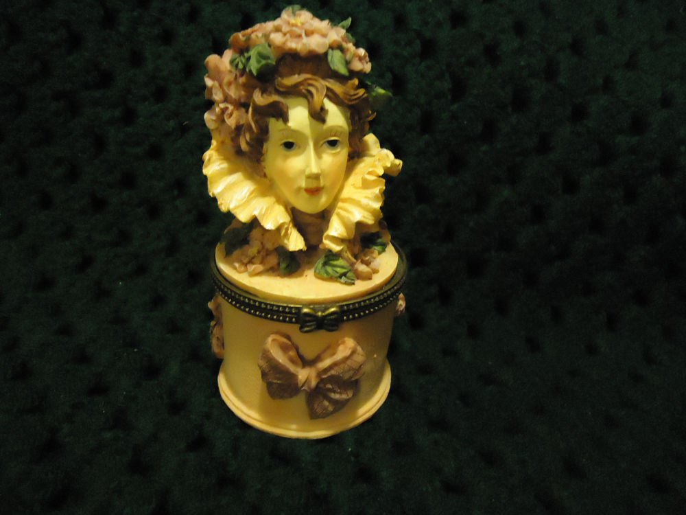 TRINKET BOXLADY HEAD....DETAILED/DELICATE MOLDED...GREAT ACCENT