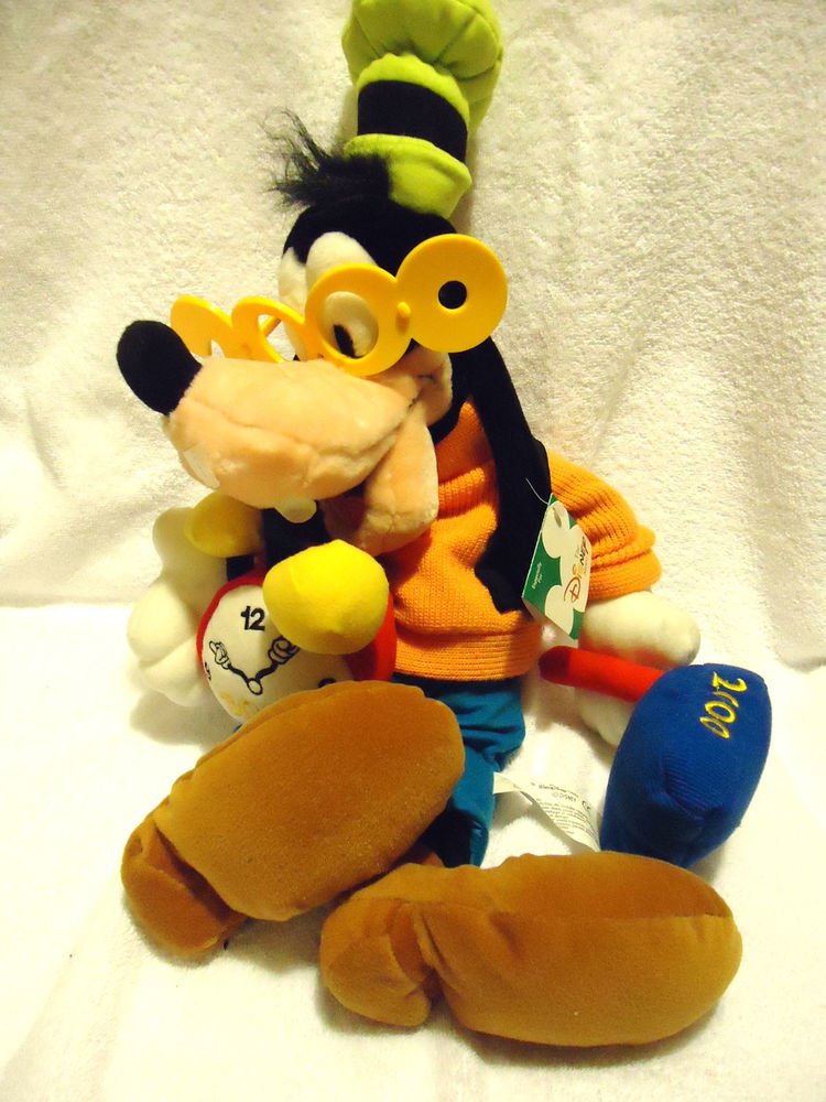 RARE RETIRED TAGS DISNEY STORE EXCLUSIVE 2000 MILLENNIUM GOOFY LARGE 22" PLUSH
