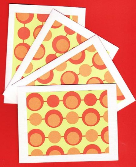 Set of 4 Retro Circles Cards with Envelopes