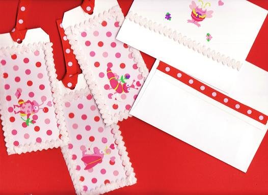 Valentines Day Set - 1 Card with Matching Envelope and 3 Tags with Felt