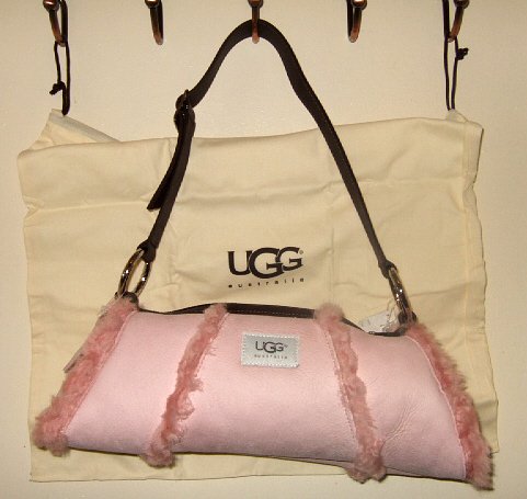 NWT AUTHENTIC UGG SHEARLING LEATHER SHOULDER BARREL BAG PINK