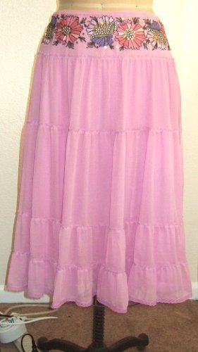 NWT CYNTHIA STEFFE RUFFLED SILK TIER SKIRT PINK with FLORAL EMBROIDERY - size 6 - $285