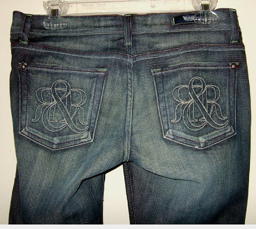 NEW ROCK & REPUBLIC CIGGY AGENT LOGO CAPRI JEANS size 27