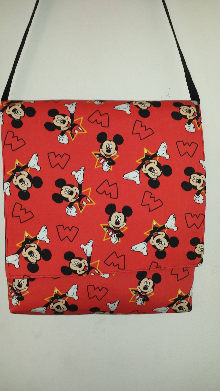 Mickey Mouse Red and Black Messenger Bag, Cross Body, Shoulder Bag for Toddler and Teens