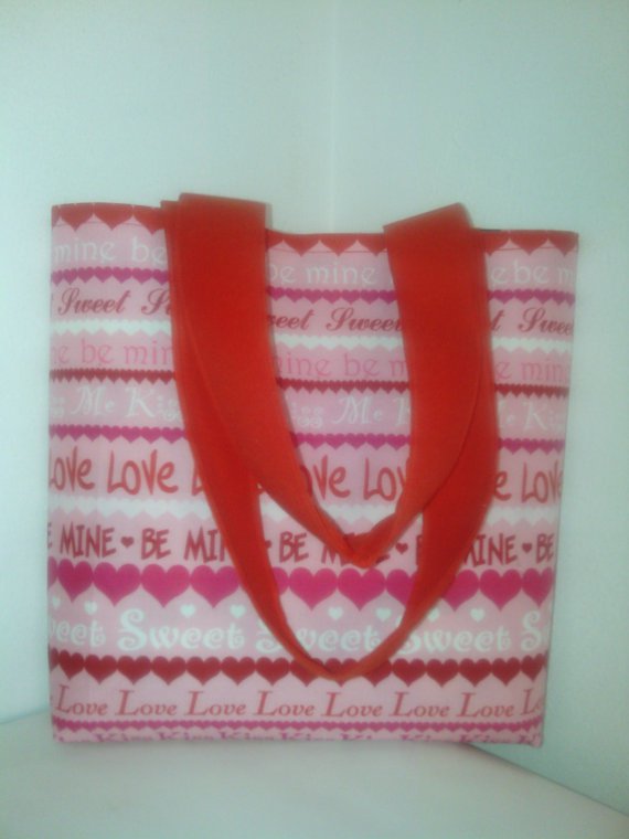 LOVE and KISSES Small Reversible Valentine, Be Mine Tote
