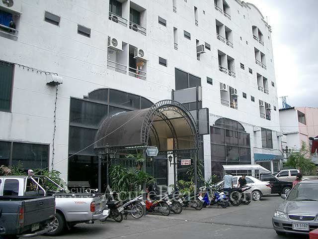 Ratchada-Suthisan
