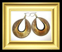 Handmade Fully Threaded Round Earrings