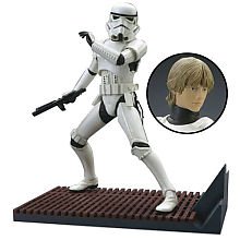 Koto Star Wars Model: Storm Trooper/Luke