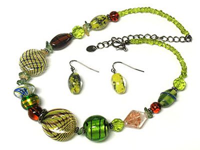 Beautiful Murano Glass Necklace and Earring set