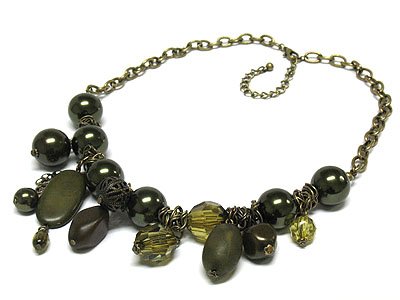 Acrylic Bead Chain Neclace