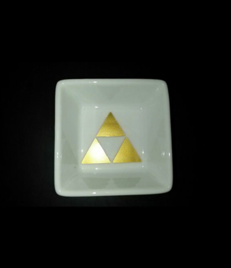 Zelda Triforce wedding gift ring dish - ring dish - trinket