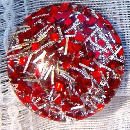 ANTIQUE CONFETTI LUCITE RED & SILVER EARRINGS (E35)
