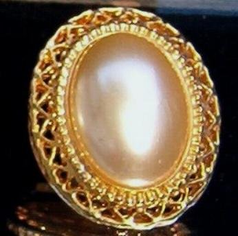 VINTAGE 1928 FAUX PEARL EARRINGS (DES140)