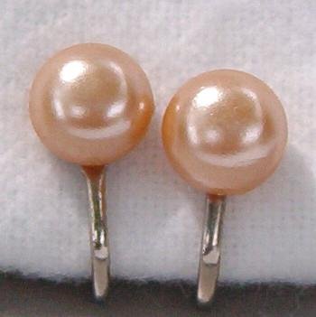 VINTAGE PALE GOLD PEARL EARRINGS (PRL25)