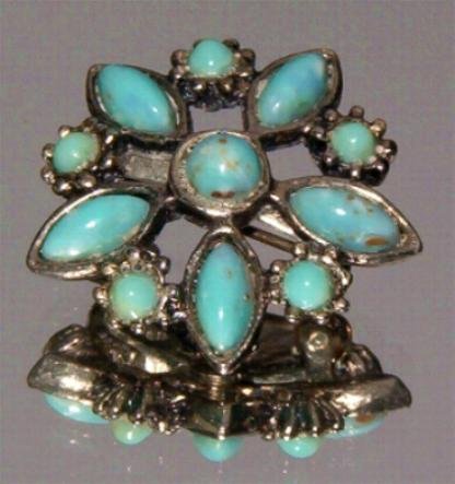 VINTAGE TURQUOISE PIN (FF14)