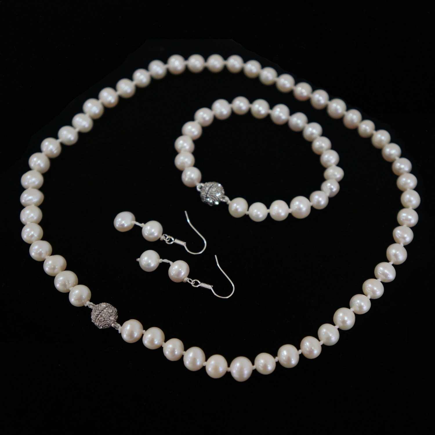 White Freshwater Pearl Jewelry Set, 8mm.