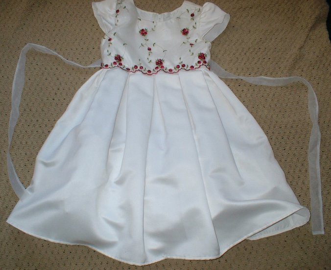 Girls Dress With Rosebuds sz 4 Easter Church