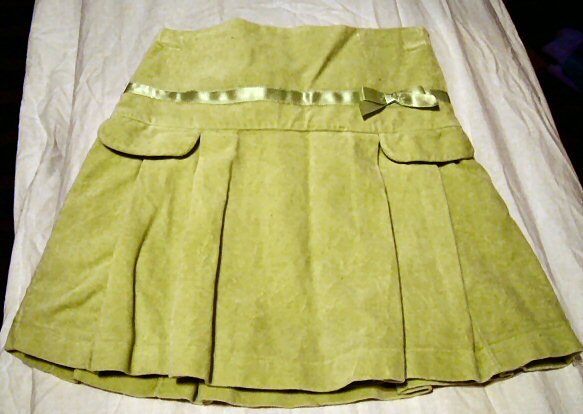 The Childrens Place Green Velour Pleated Skirt Girls 6