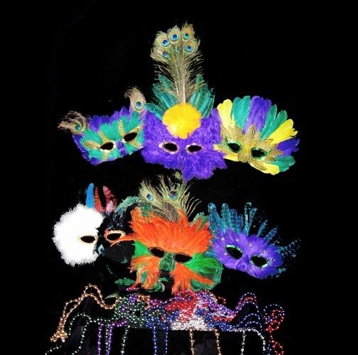 Mardi Gras Package Masks & Beads